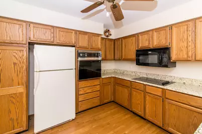 37648 N Laurel Park Drive #63, Livonia, MI 48152 - Photo 15