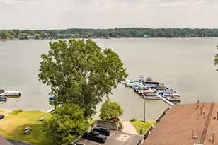875 S Pontiac Trail, Walled Lake, MI 48390 - Photo 21