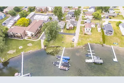 875 S Pontiac Trail #207, Walled Lake, MI 48390 - Photo 23