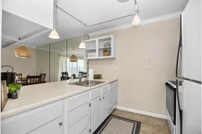 875 S Pontiac Trail #207, Walled Lake, MI 48390 - Photo 5