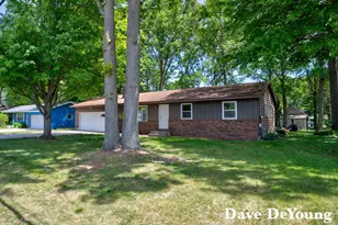 801 N 144th Ave, Holland, MI 49424 - Photo 3