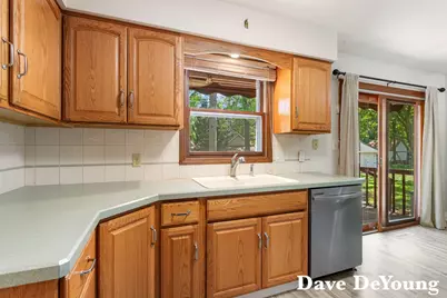 801 N 144th Avenue, Holland, MI 49424 - Photo 15