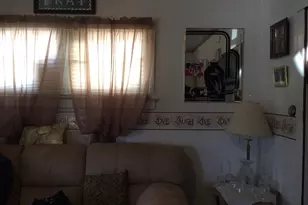 134 W Baker St, Flint, MI 48505 - Photo 5