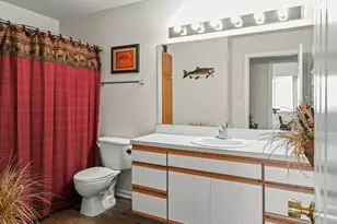 5877 Crosswinds Dr, Norton Shores, MI 49444 - Photo 21