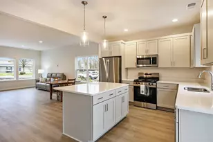 9613 Sapphire Ln Ave, Portage, MI 49002 - Photo 5