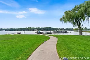 694 Bayshore Dr, Holland, MI 49424 - Photo 53