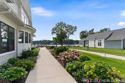 694 Bayshore Drive, Holland, MI 49424 - Photo 43