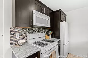512 Orchard Ave, Grand Haven, MI 49417 - Photo 13