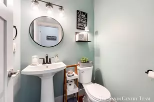17 Boulder Dr, Norton Shores, MI 49444 - Photo 35