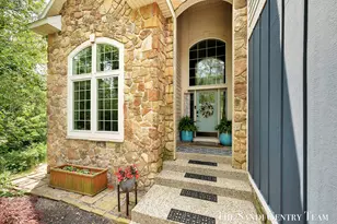 17 Boulder Dr, Norton Shores, MI 49444 - Photo 5