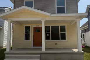 2113 Willard Ave SE, Grand Rapids, MI 49507 - Photo 1