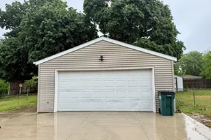 2038 Columbus Ave, Muskegon, MI 49441 - Photo 39