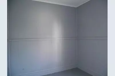 504 E Dowland Street, Ludington, MI 49431 - Photo 9