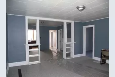 504 E Dowland Street, Ludington, MI 49431 - Photo 7
