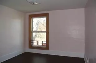 504 E Dowland St, Ludington, MI 49431 - Photo 25