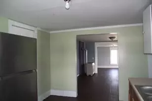 504 E Dowland St, Ludington, MI 49431 - Photo 33