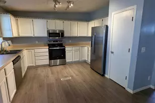 27624 Northland Dr, Sturgis, MI 49091 - Photo 7