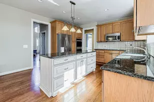 22646 Autumn Park Blvd, Novi, MI 48374 - Photo 5