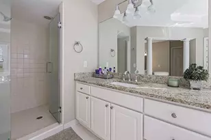 22646 Autumn Park Blvd, Novi, MI 48374 - Photo 35