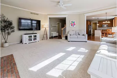22646 Autumn Park Boulevard, Novi, MI 48374 - Photo 11