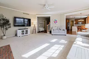 22646 Autumn Park Blvd, Novi, MI 48374 - Photo 11