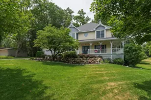 7942 S 12th St, Kalamazoo, MI 49009 - Photo 1