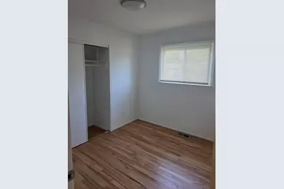 1060 Commonwealth Avenue, Ypsilanti, MI 48198 - Photo 7