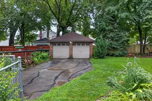 115 S Higby St, Jackson, MI 49203 - Photo 5
