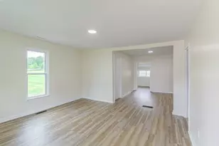 117 Helen Ave, Otsego, MI 49078 - Photo 5