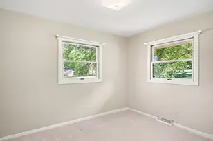 9941 Courtland Dr NE, Rockford, MI 49341 - Photo 17