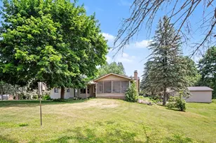 9941 Courtland Dr NE, Rockford, MI 49341 - Photo 25