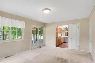 9941 Courtland Dr NE, Rockford, MI 49341 - Photo 11