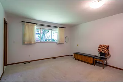 5097 Collington Drive, Troy, MI 48098 - Photo 35