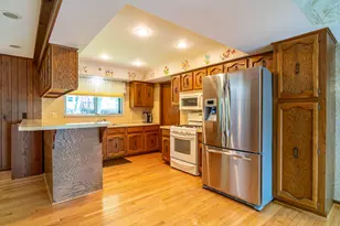 5097 Collington Dr, Troy, MI 48098 - Photo 27