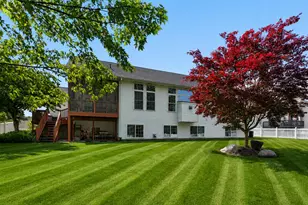 3393 Breton Valley Dr SE, Grand Rapids, MI 49512 - Photo 3