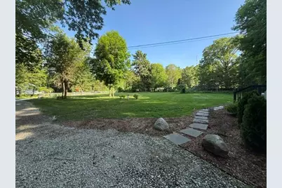 16002 Lakeside Road, Union Pier, MI 49129 - Photo 9