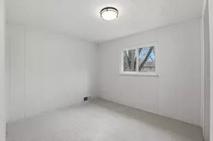 11920 Cavell St, Livonia, MI 48150 - Photo 19