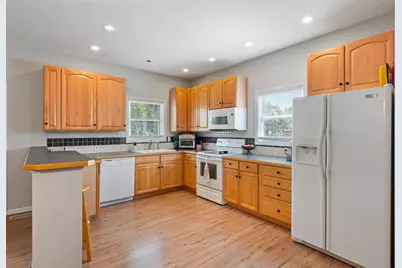 340 64th Avenue N, Coopersville, MI 49404 - Photo 7
