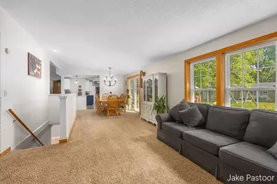 9951 10 Mile Road NE, Rockford, MI 49341 - Photo 5