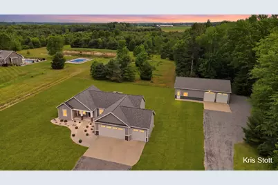 11839 Fillmore Street, West Olive, MI 49460 - Photo 3