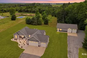 11839 Fillmore St, West Olive, MI 49460 - Photo 3