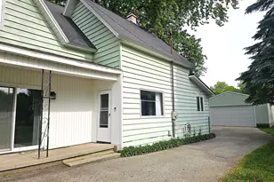 1212 24th St, Manistee, MI 49660 - Photo 31