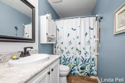 179 Laurelwood Court SW, Grand Rapids, MI 49548 - Photo 17