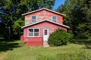 3909 Cloverville Rd, Fruitport, MI 49415 - Photo 3