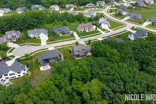 600 Stonehill Ct, Grandville, MI 49418 - Photo 73