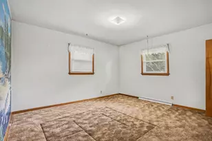 25373 29th St, Gobles, MI 49055 - Photo 15