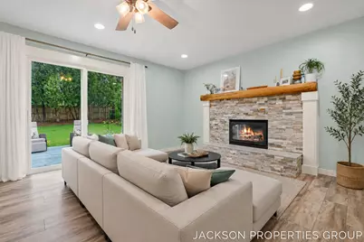 1630 Forest Hill Avenue SE, Kentwood, MI 49546 - Photo 13