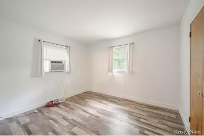 4329 Laura Street NW, Comstock Park, MI 49321 - Photo 15