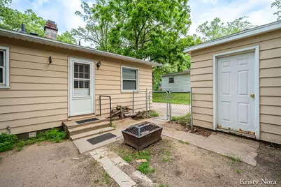 4329 Laura Street NW, Comstock Park, MI 49321 - Photo 17