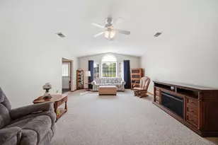 2503 Lakewood Dr, Adrian, MI 49221 - Photo 3